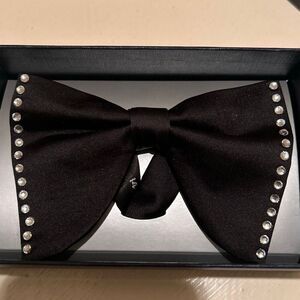 Egara Men's Black Bow Tie With Crystal Rhinestones Special Occasion Prom Hoho